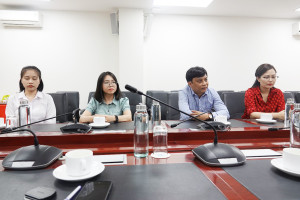 Giám đốc Công ty cổ phần Mai Sơn Vina, TS. Lê Thị Ngọc Hà (thứ nhất từ bên phải sang) và Phó Giám đốc Công ty, TS. Nguyễn Duy Trình là cựu sinh viên Trường Đại học Lâm nghiệp. Trong quá trình học tập tại Trường, chị Lê Thị Ngọc Hà và anh Nguyễn Duy Trình là những sinh viên năng động, nhiệt tình trong các hoạt động của Lớp, Khoa, Nhà trường, Đoàn Thanh niên, Hội Sinh viên.